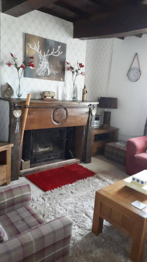 Cudoille Bed & Breakfast Armous-et-Cau Bagian luar foto
