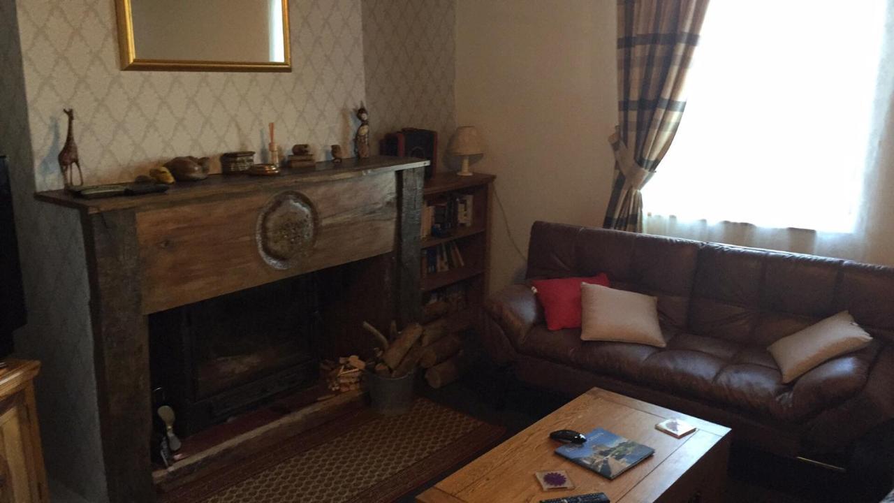 Cudoille Bed & Breakfast Armous-et-Cau Bagian luar foto
